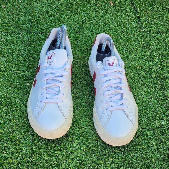 VEJA - Womens Sneakers - SIZE 6 - Picture 2 of 9